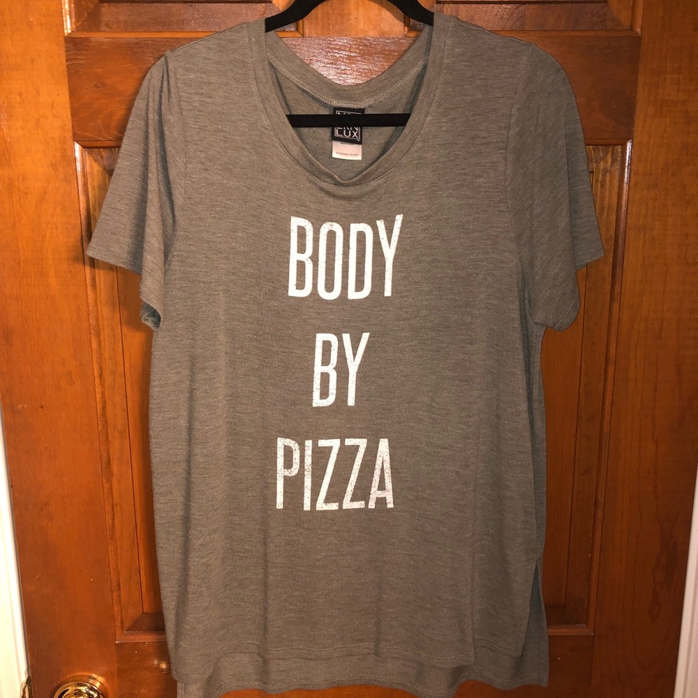 “Body By Pizza” T-shirt XL